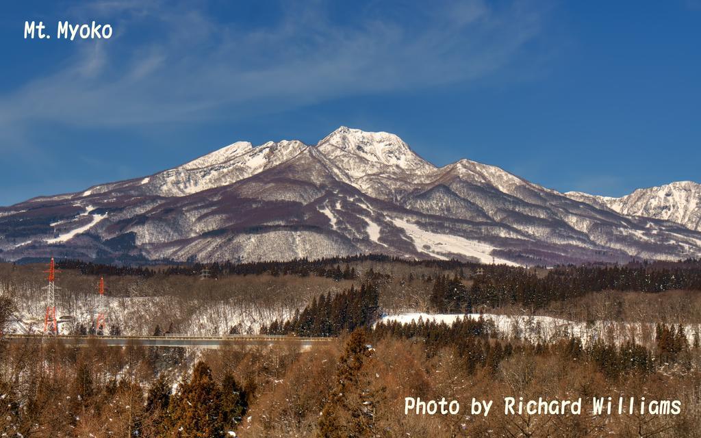 Akakura Wakui Hotel Myoko Eksteriør billede